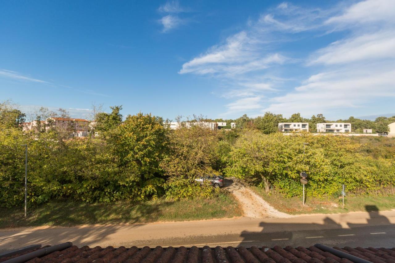 Apartments With A Parking Space Karigador, Novigrad - 2534 Exterior foto