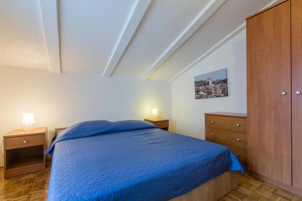 Apartments With A Parking Space Karigador, Novigrad - 2534 Exterior foto